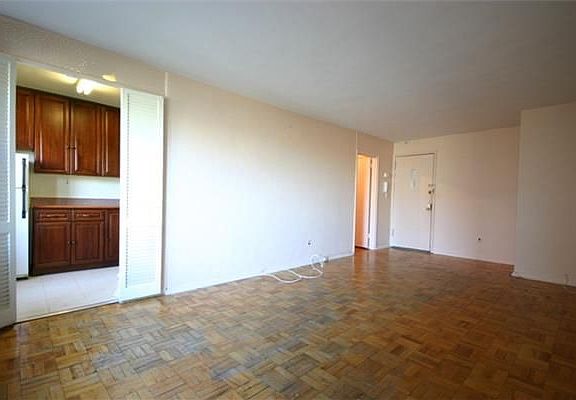 2nd image of 3131 Grand Concourse APT 6K