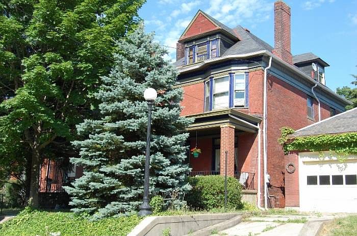 1112 N Euclid Ave