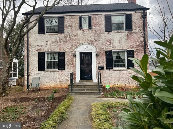 3134 38th St NW, Washington, DC 20016