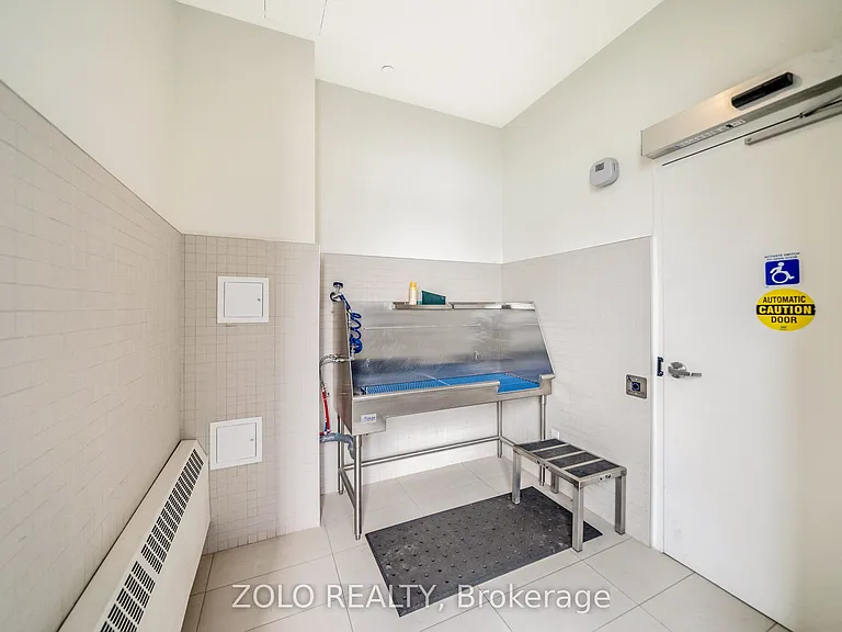 1050 Main St E #618 — Photo 43