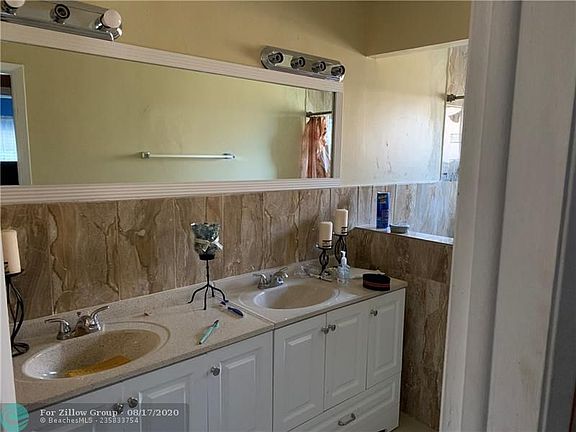 3rd image of 4591 NW 41st Pl