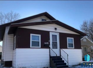 1419 E 5th St, Sioux Falls, SD 57103