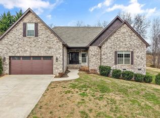 5065 Chosin Trl, Greenback, TN 37742