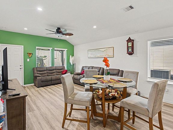 5th image of 1839 Laurel Valley Dr