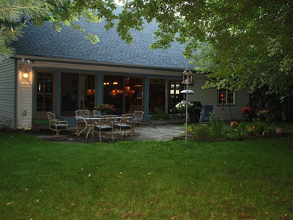 2nd image of 1290 Wilmot Blvd