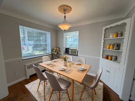 4th image of 5929 Oakwood Ave #2