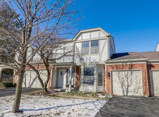 4562 Topaz Dr, Hoffman Estates, IL 60192