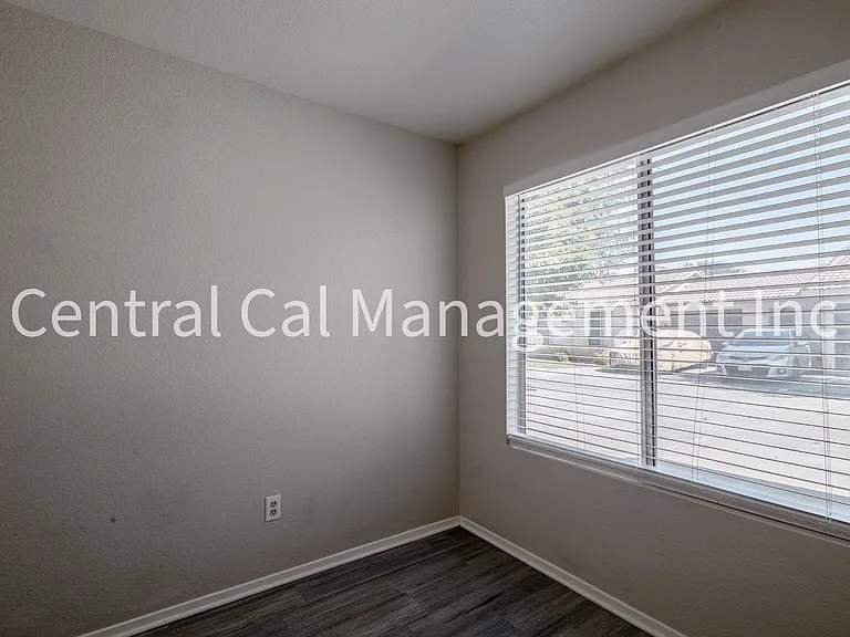 3118 Brookside Dr — Photo 10