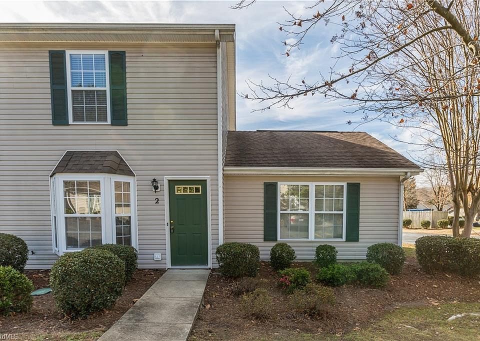 1st image of 2 Grassy Knoll Cir