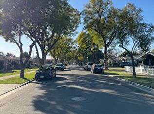 205 Jacaranda Pl #205, Fullerton, CA 92832