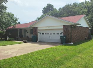 31 Cottontail Ln, Sullivan, IL 61951