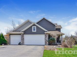 606 Lincoln Dr NE, Saint Michael, MN 55376