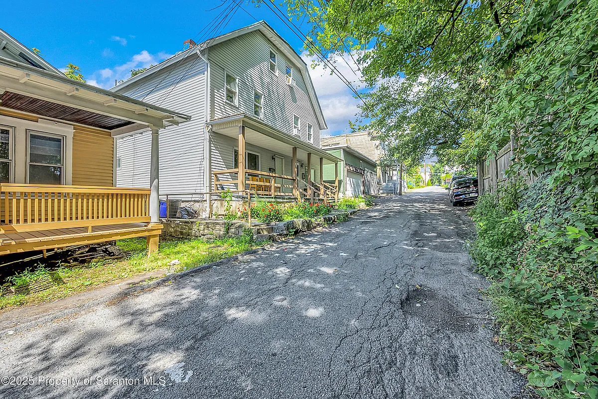 Building Photo - 514 Stipp Ct