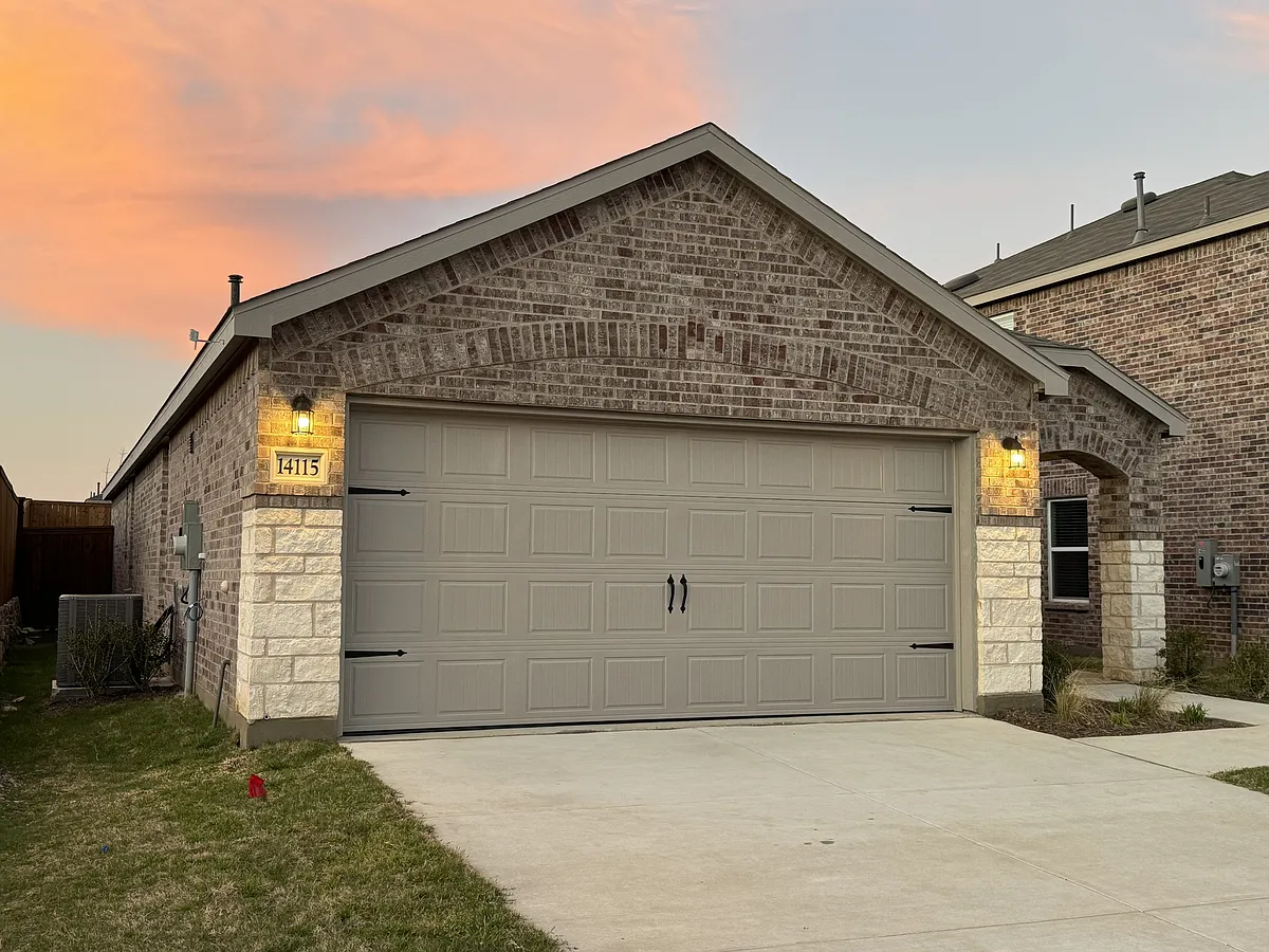 Building Photo - 14115 Marion Downs Trl