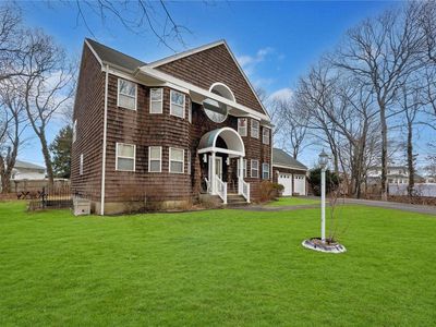 214 Indian Head Road, Commack, NY, 11725