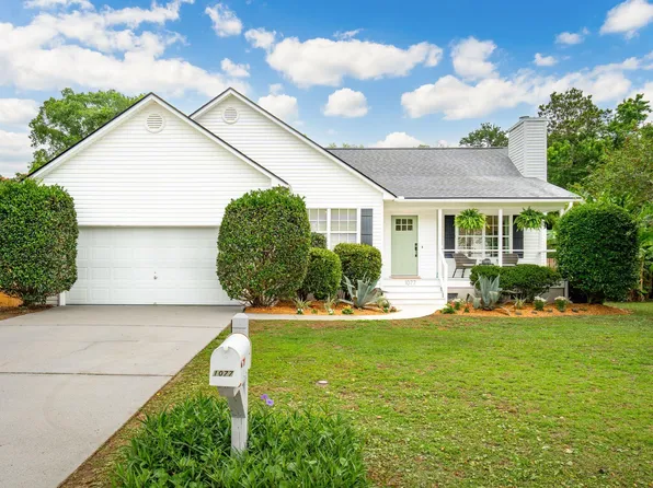 1077 Farmington Rd, Charleston, SC 29412