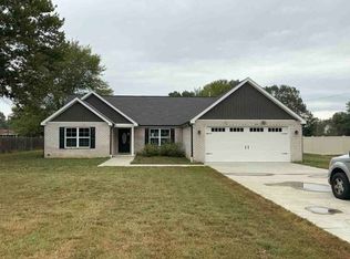 180 Lynnwood Dr, Murray, KY 42071