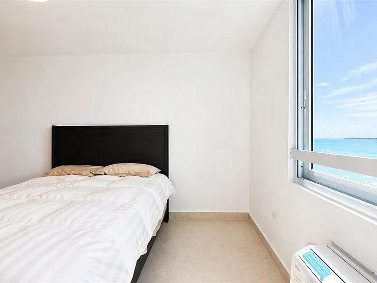 Waldorf Tower Ave. Isla Verde #804 — Photo 14