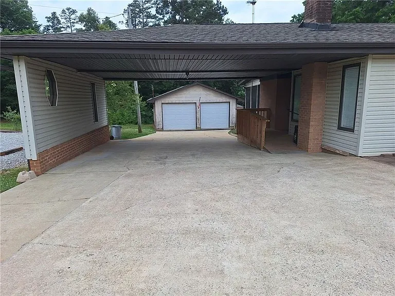 610 Doctor Mitchell Rd — Photo 2