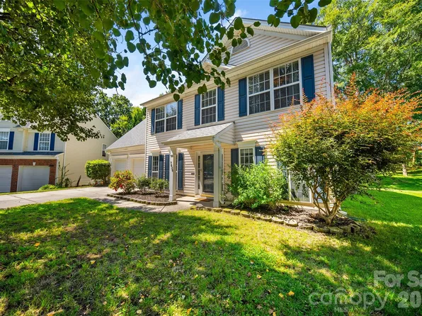 7838 Cafferty Cir, Charlotte, NC 28215