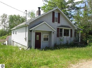 3516 E Lake Forest Rd, Lupton, MI 48635