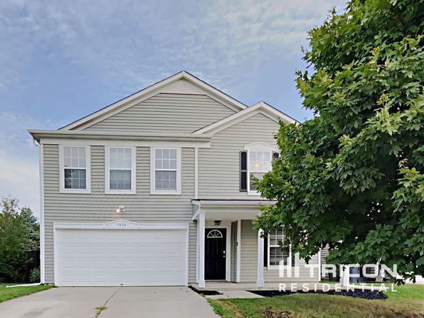 7838 Rose Ln