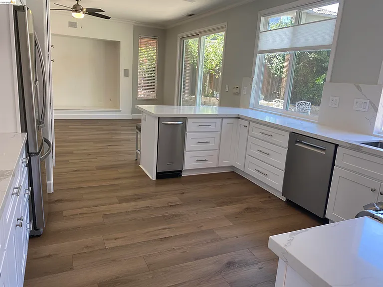 1417 Solana Dr — Photo 10