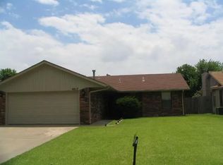 4017 Bunker Hill St, Enid, OK 73703