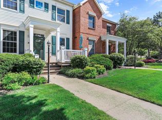 6006 Dell Dr, Madison, WI 53718