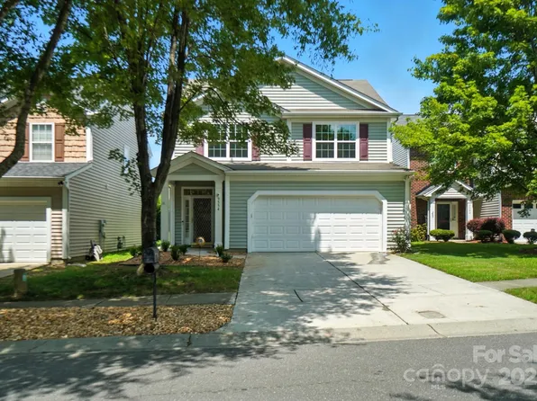9554 Turning Wheel Dr, Charlotte, NC 28214