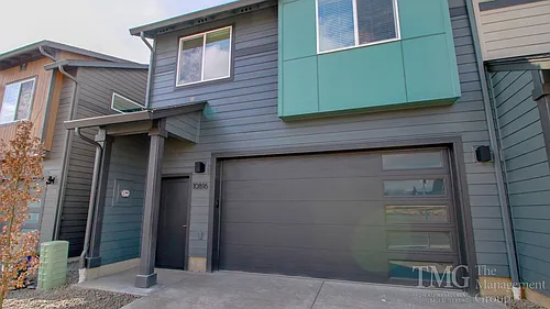 10816 NE 119th Pl Photo 1