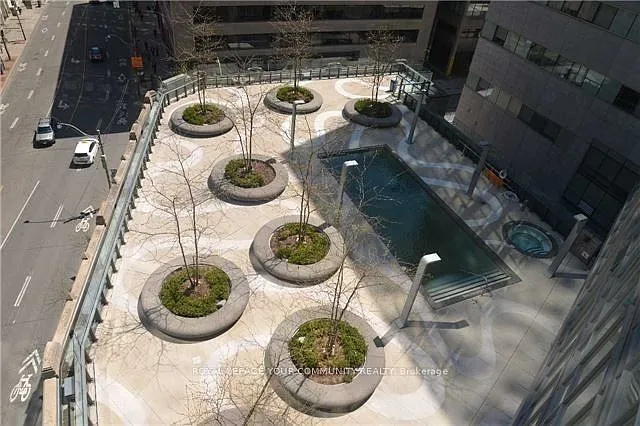 832 Bay St #4709 — Photo 27