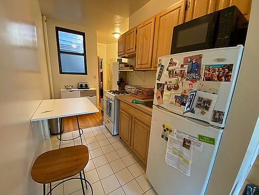 2nd image of 444 E 78th St APT 16
