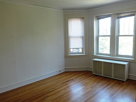 5th image of 7425 N Campbell Ave #3