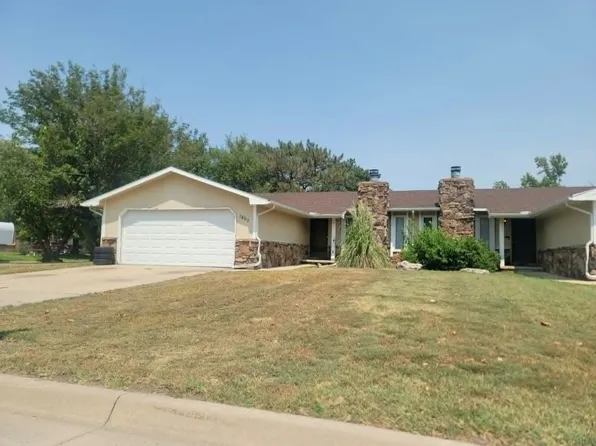 1460 N Northwest Pkwy, Wichita, KS 67212