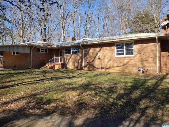 5733 Glade Cir, Anniston, AL 36206