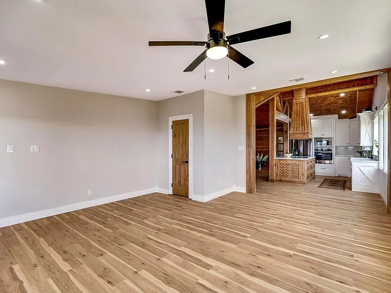111 Stoney Hills Rd — Photo 31
