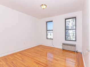 678 Grand St #4G, Brooklyn, NY 11211