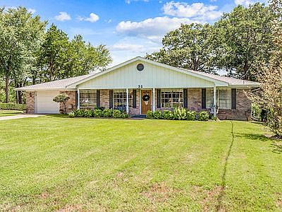 4th image of 35 Lakeland Dr