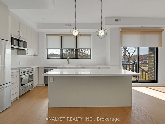 3rd image of 59 Charles St #7