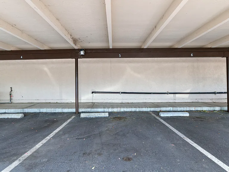 975 Murrieta Blvd #5 — Photo 28