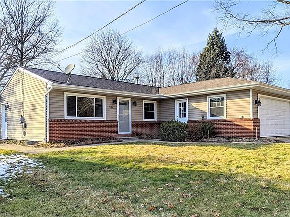 2nd image of 536 Narragansett Dr