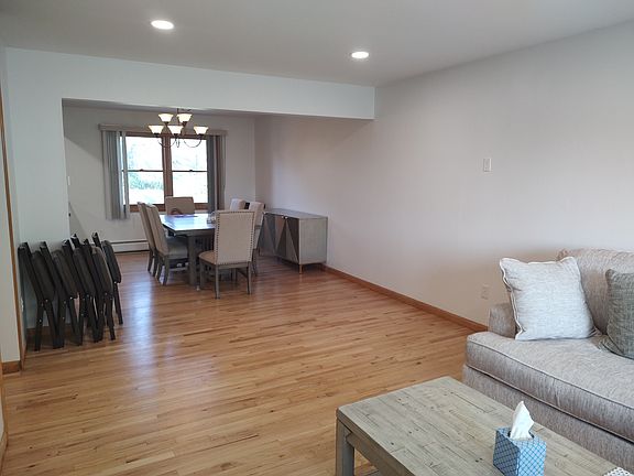 5th image of 85 Stein Ave Unit 1