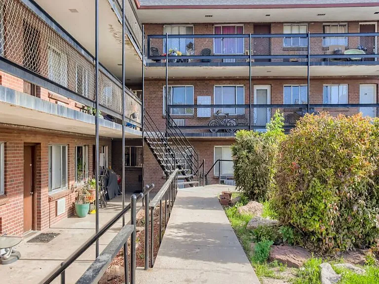 2929 W Colorado Ave #37 — Photo 25
