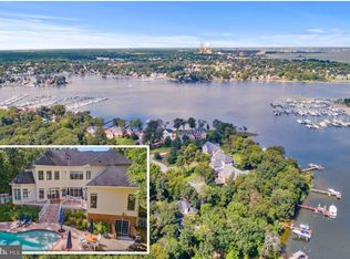 7677 Colonial Beach Rd, Pasadena, MD 21122