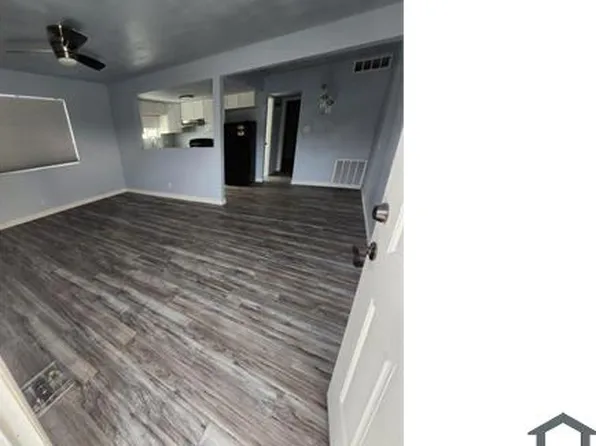 510 McKellar Cir #1, Las Vegas, NV 89119
