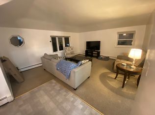 7155 166th St #2, Flushing, NY 11365