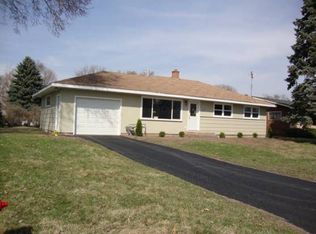 510 Conrad Ln, Beaver Dam, WI 53916