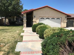 12678 Cedar Ln, Victorville, CA 92395