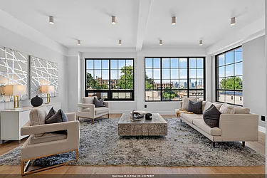 31 Bayview Avenue, #2